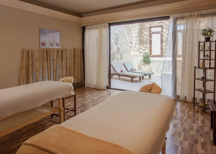 منتجع Jaz Makadi Star & - Adults Only الغردقة